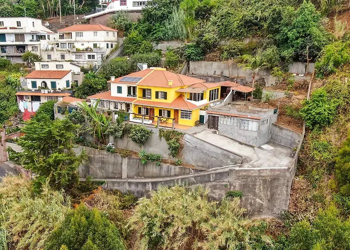 Sol Poente By Galmi Funchal (Madeira)